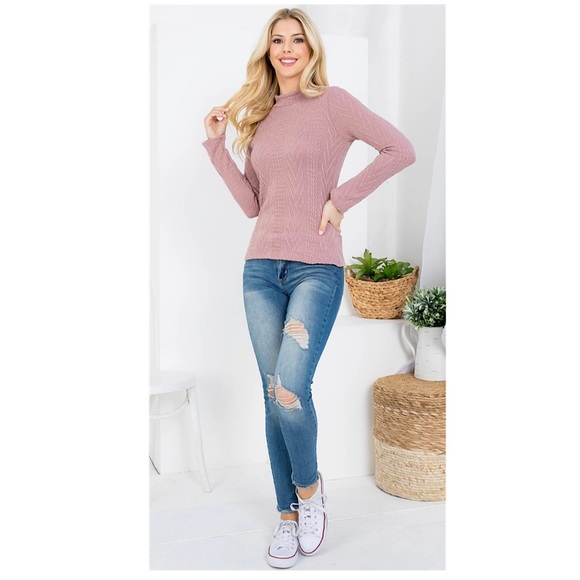 ExclusiveLMSM Tops - Mushroom Neckline Knit Top